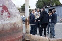 Guidoni sul cantiere del razzo